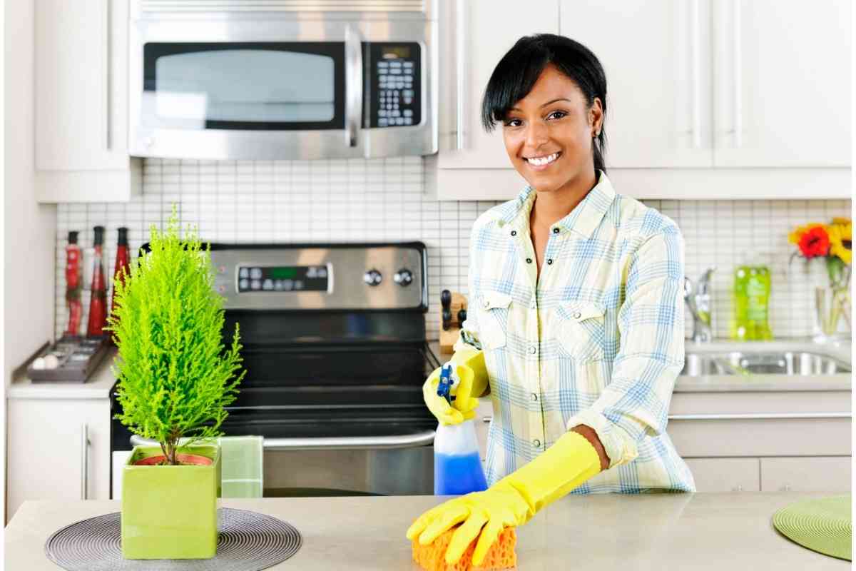 How to Clean Your Kitchen: A Step-by-Step Guide