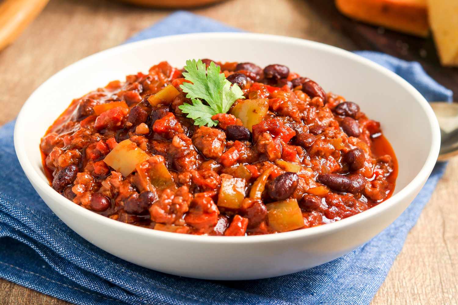Chilli beef and bean casserole