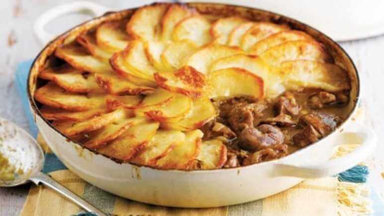 The History of Lancashire Hotpot: How This Traditional Dish Has Evolved Over Time