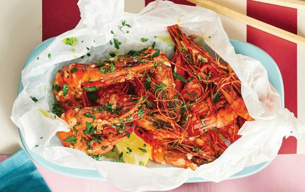 Paper bag prawns with sherry, chilli & garlic