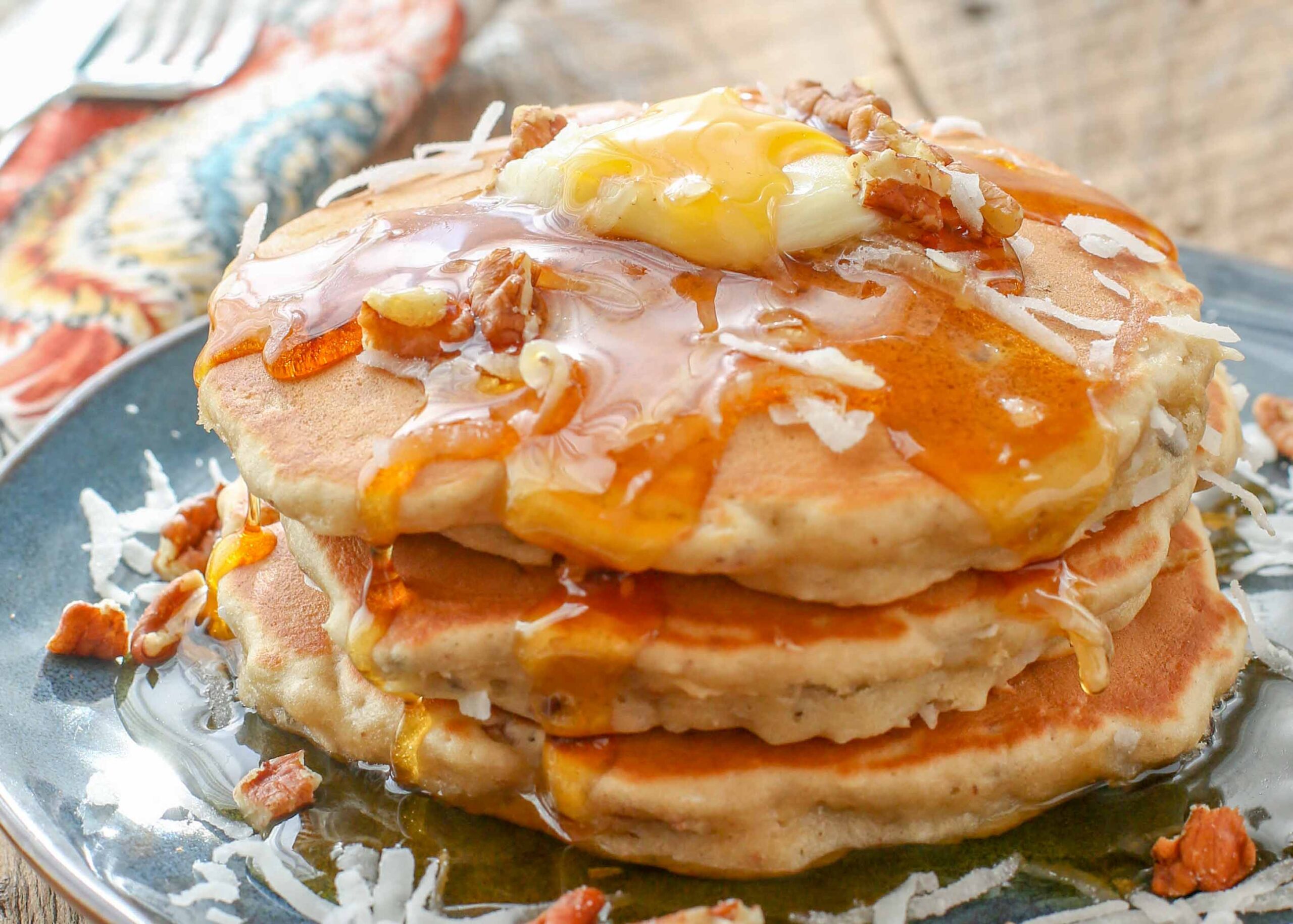 Coconut pancakes with caramelised bananas
