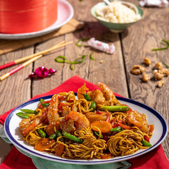 Lo mein with scallops and Tenderstem broccoli