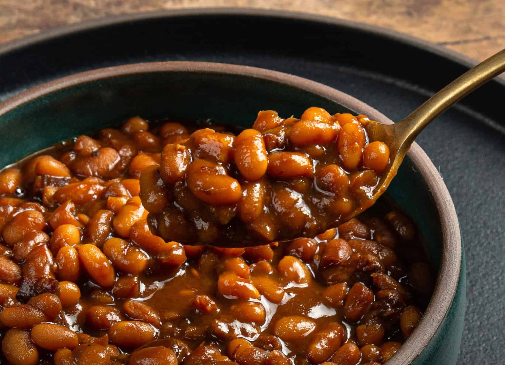 Boston baked beans with bacon
