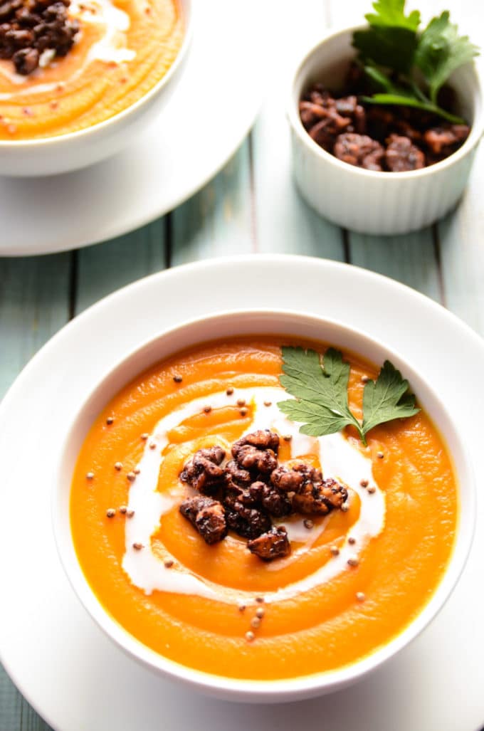 Carrot, lentil and almond soup with wholemeal croûtons