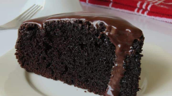 5 ingredient chocolate cake