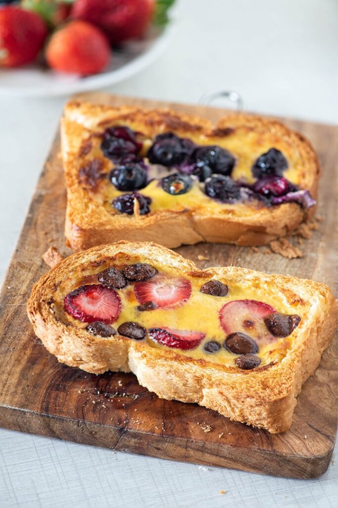 Air fryer yoghurt custard toast