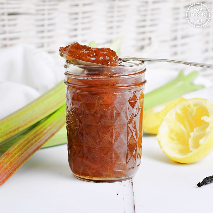 Rhubarb and vanilla jam