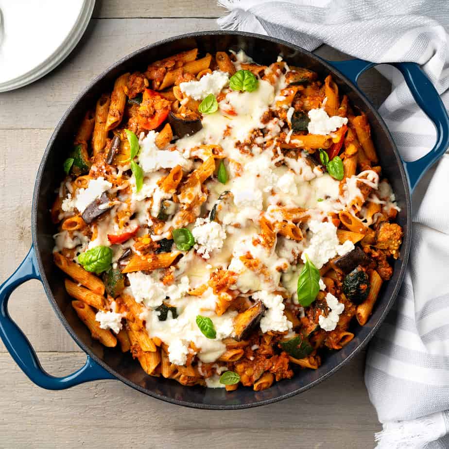 Lentil and vegetable pasta bake