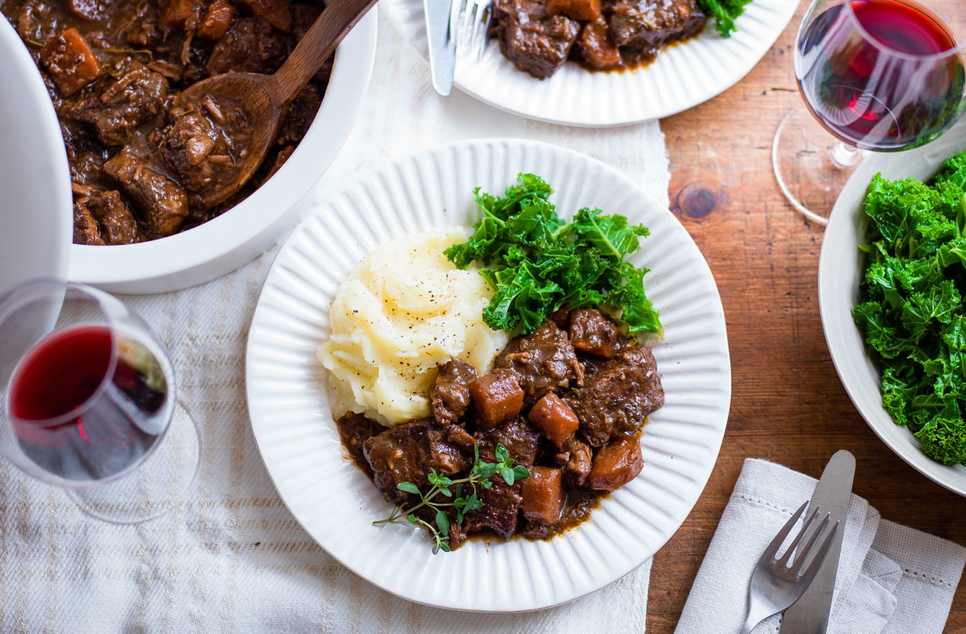 Slow cooker beef bourguignon