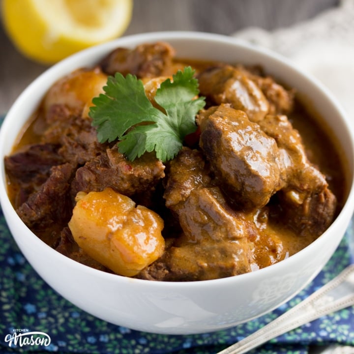 Slow cooker massaman curry