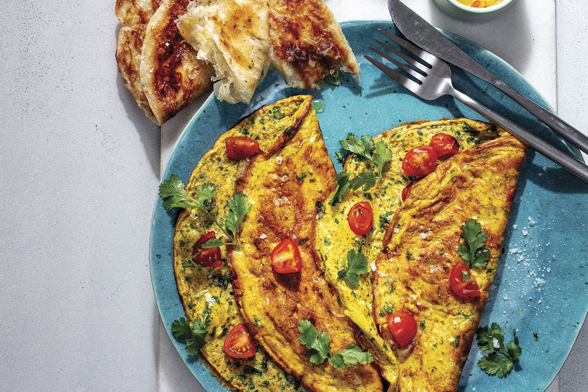 Masala omelette with parathas